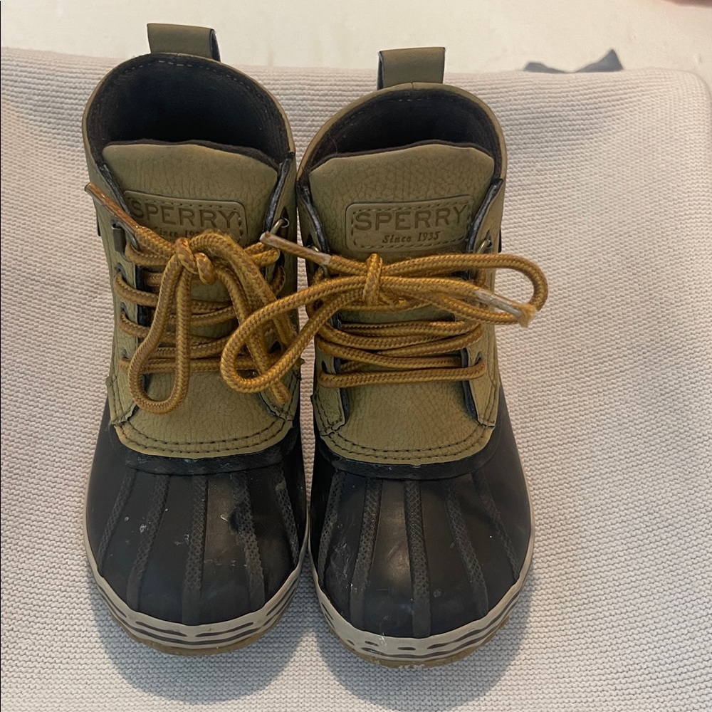 Sperry Kids' Black and Tan Boots